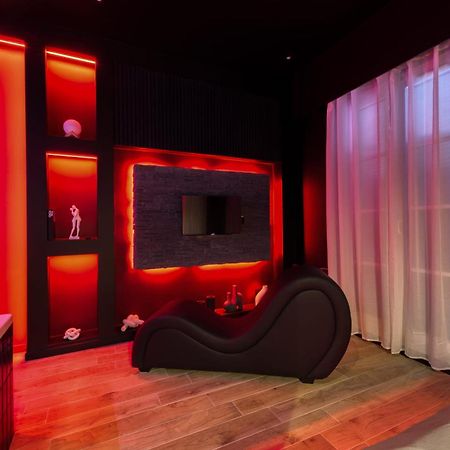 Suite Deluxe - Jacuzzi Melun Zewnętrze zdjęcie