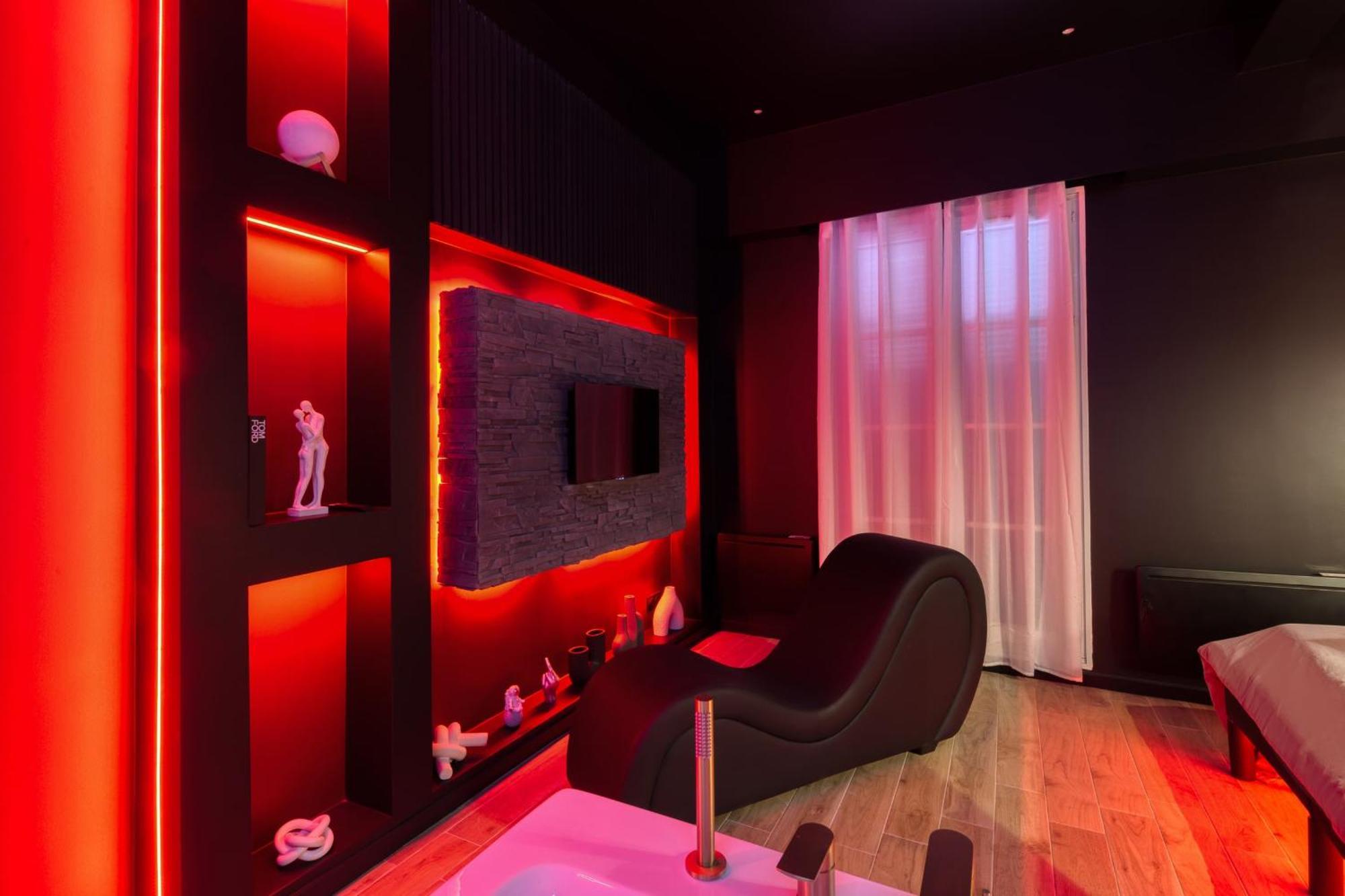 Suite Deluxe - Jacuzzi Melun Zewnętrze zdjęcie